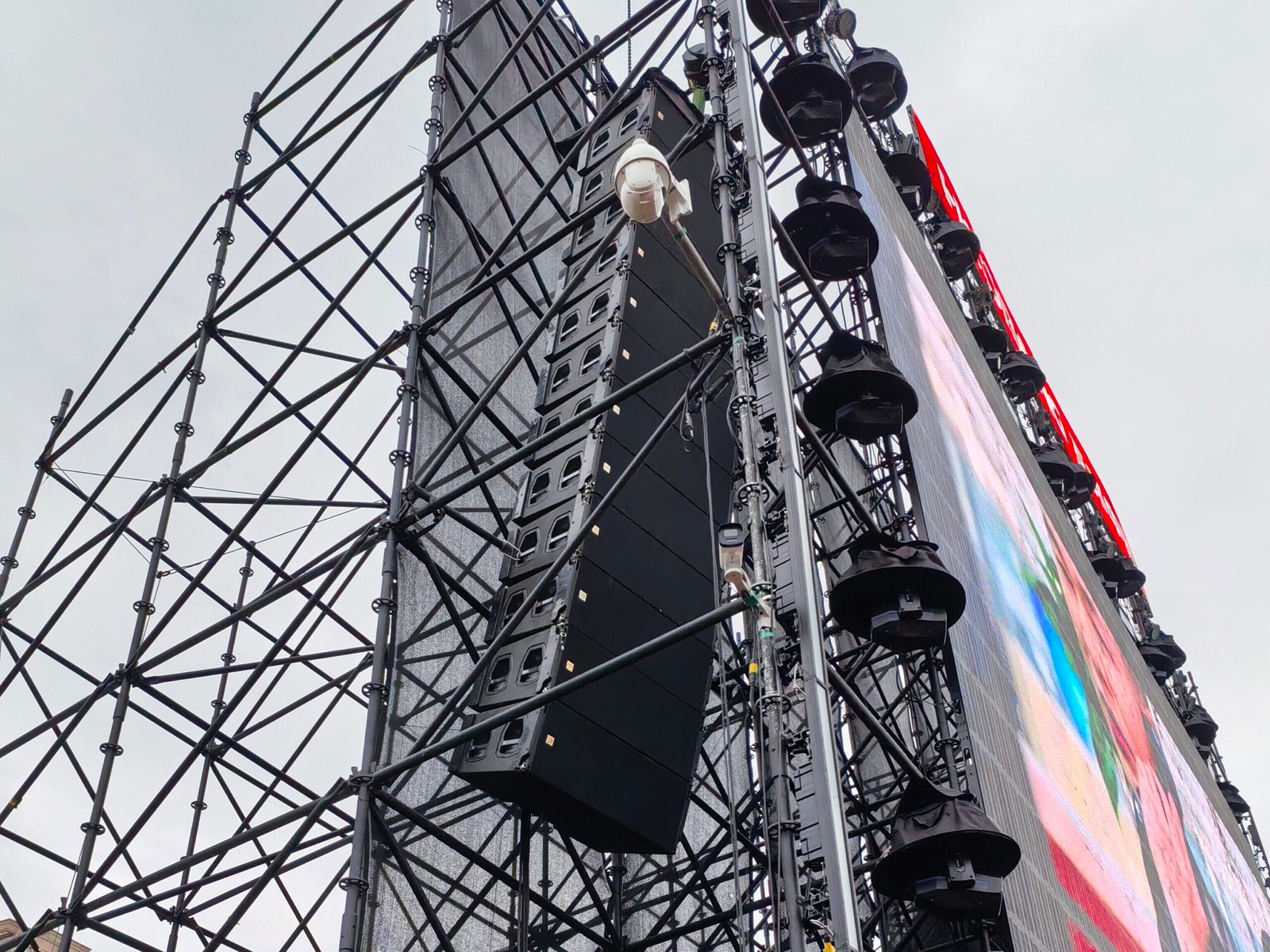 ZSOUND Stage Audio Elevates Outdoor Sound at the 2025 Poyang Lake Music Carnival