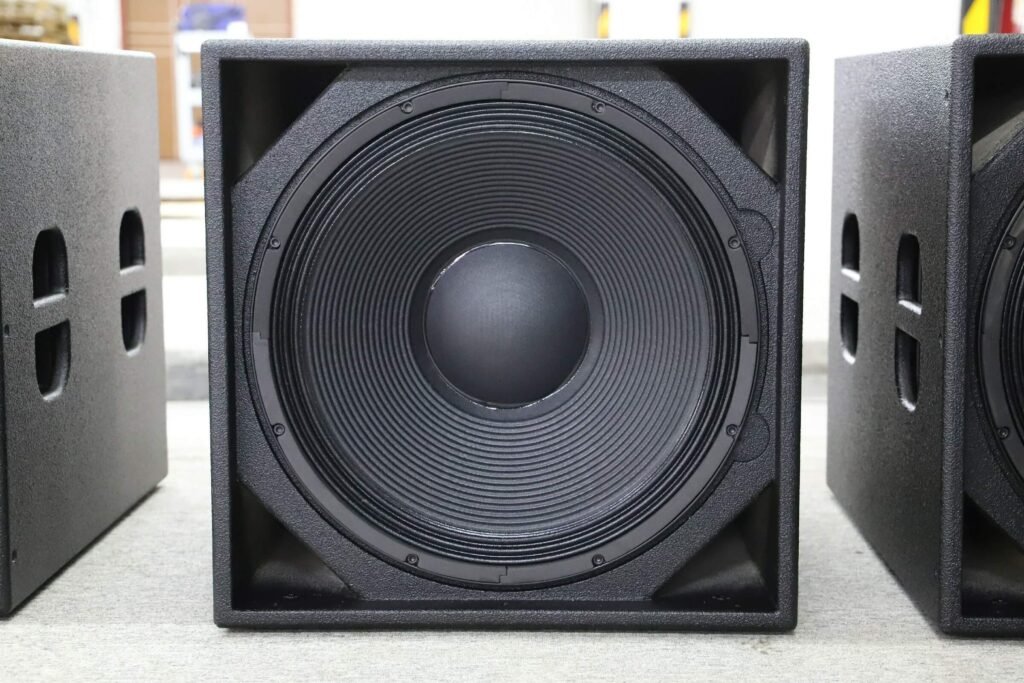 Powered 18 subwoofer