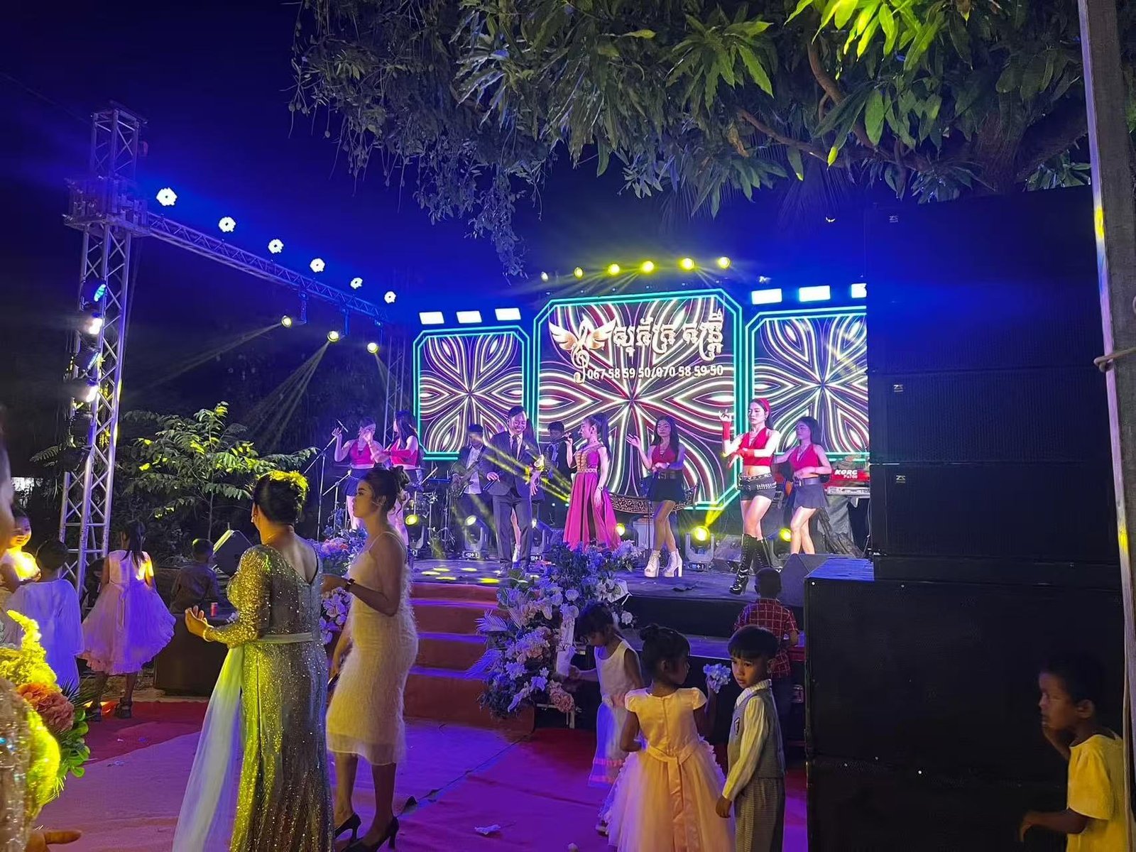 Sound System for Wedding – ZSOUND LA210 Line Array for Perfect Outdoor Audio
