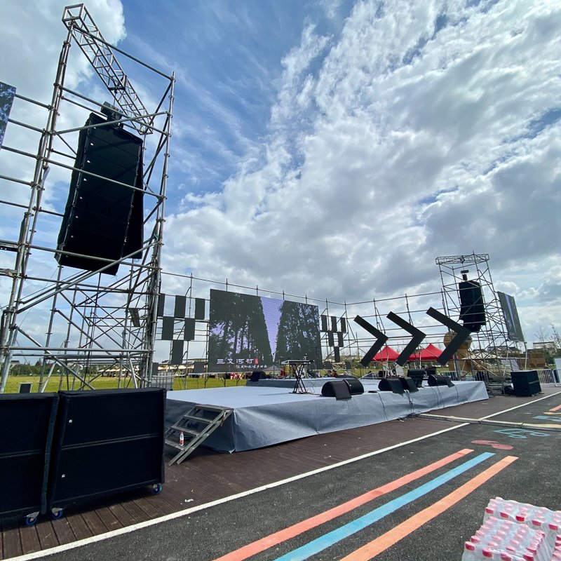 Crafting the Ultimate Outdoor Line Array Speaker System for Scenic Rural Festivals